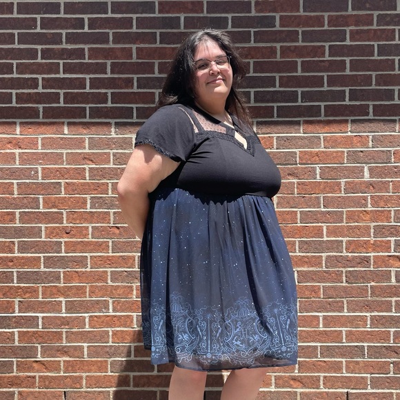 Harry Potter Hogwarts crest dress - Picture 13 of 15